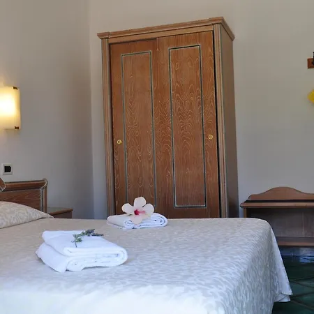 La Marticana Hotel 3*