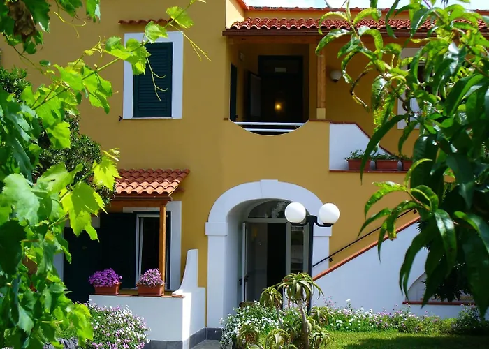 La Marticana 3* Искья