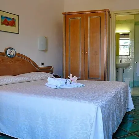 La Marticana Hotel 3*