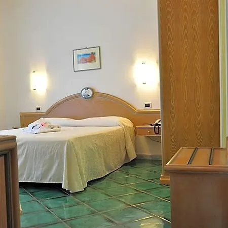 Hotel La Marticana 3*