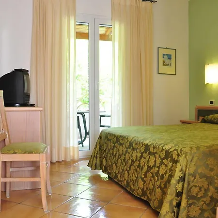 La Marticana 3*