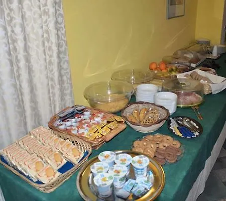 La Marticana 3*